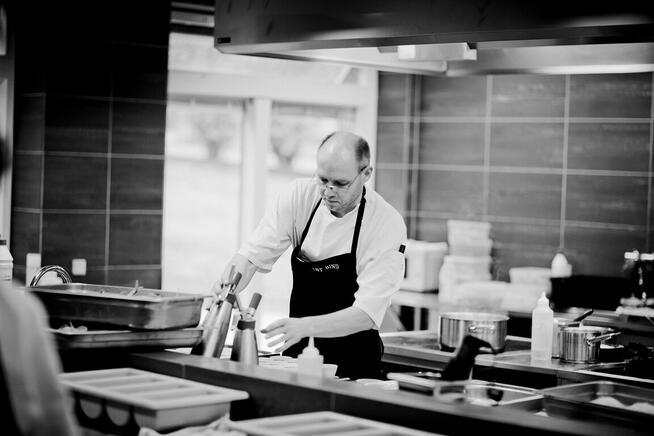 Wyposażenie restauracji Poznań - sprzęty gastronomiczne