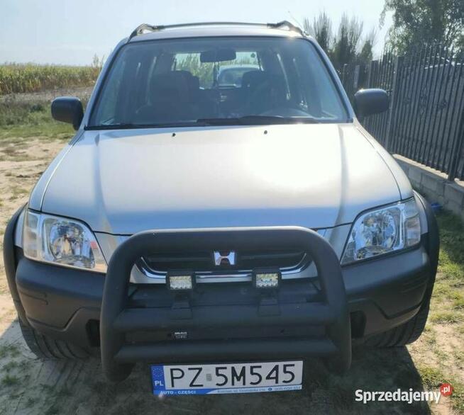 Sprzedam Hondę CR-V z przebiegiem 65 000 km. Piękny