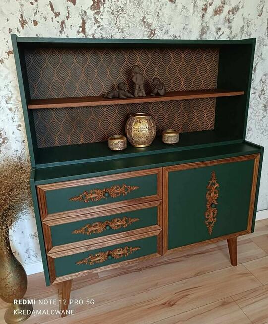 Witryna regał stylizowany