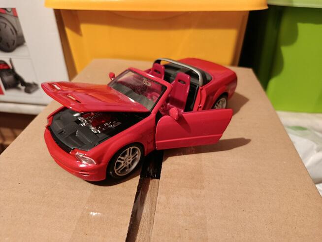 Samochody Maisto, Welly