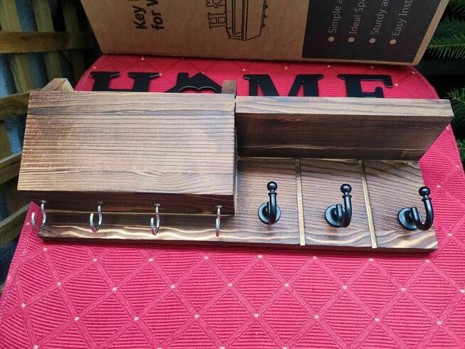 Półka szafka na Klucze Drewniana ścienna wisząca Regał