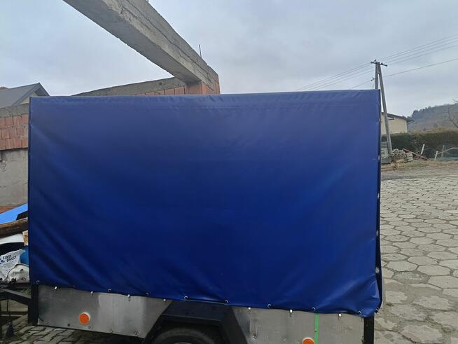 Przyczepa jednosiowa