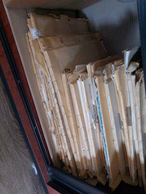 Okazja.Kolekcję znaczków pocztowych 400kg sprzedam, zamienię