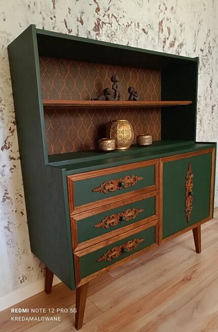 Witryna regał stylizowany