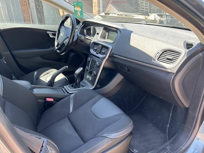 Volvo V40 - b. dobry stan. ZERO RDZY