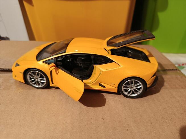 Samochody Maisto, Welly