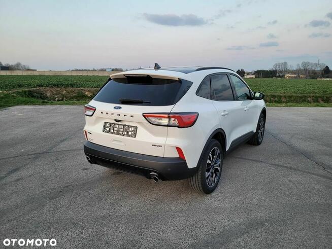 Ford Kuga 2.0 EcoBoost 4x4 Titanium