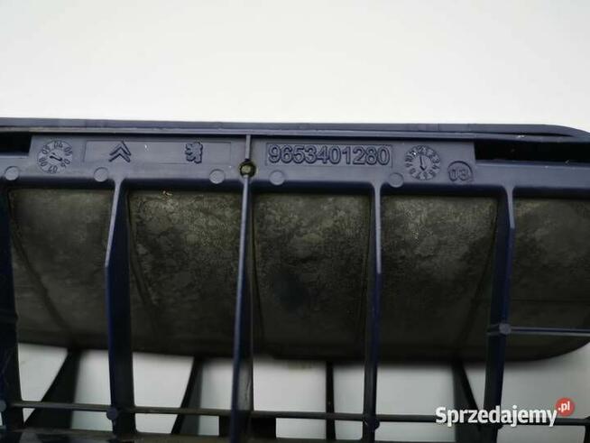 Kratka nawiewu Peugeot 3008 wentylacyjna 9653401280