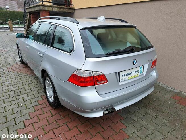 BMW Seria 5 523i Touring