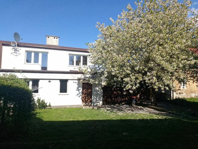 Dom dwumieszkaniowy 200mkw plus mieszkanie 34kw Pyrzyce