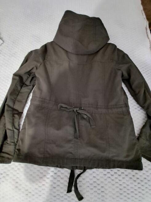 Kurtka damska khaki SVEA.