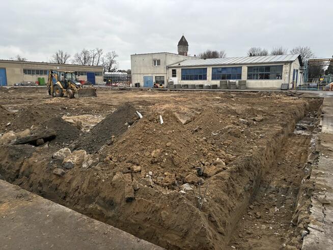 Usługi budowlane, układanie kostki brukowej