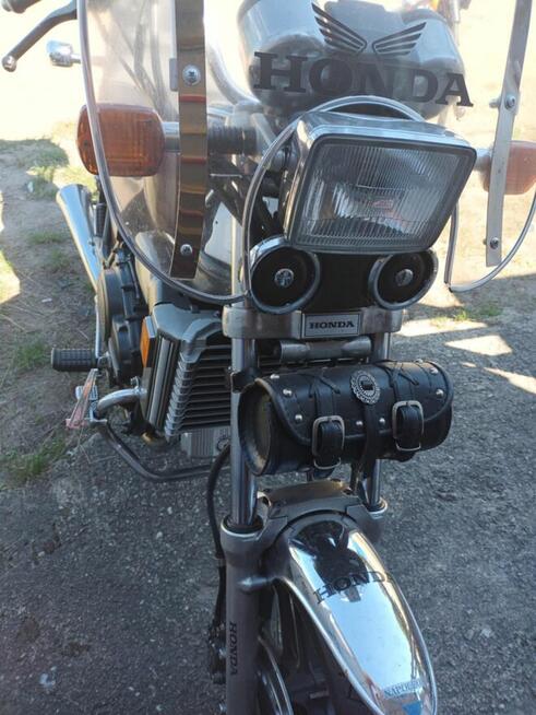 Sprzedam Honda Magna