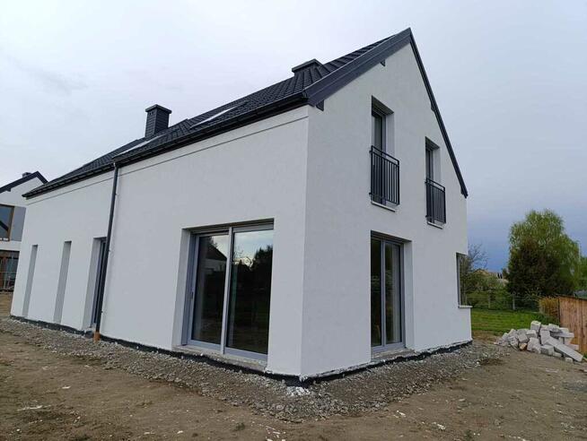 Dom wolnostojący 149 m2, garaż , 6 arów