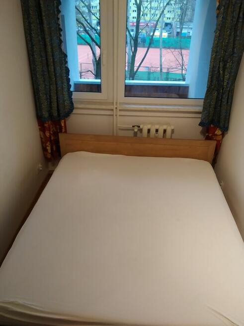 Materac 180x200 Jysk, grubość 24 cm