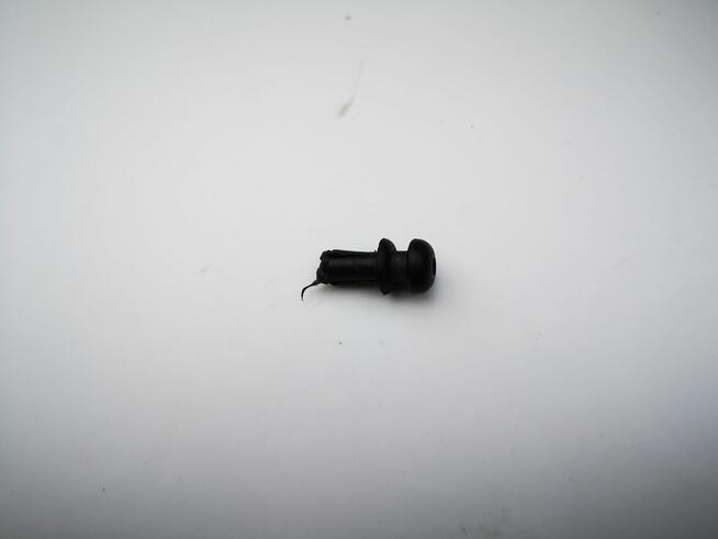 PEUGEOT 3008 mocowanie linki półki bagażnika