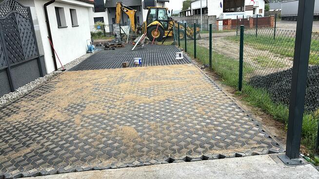 Usługi budowlane, układanie kostki brukowej