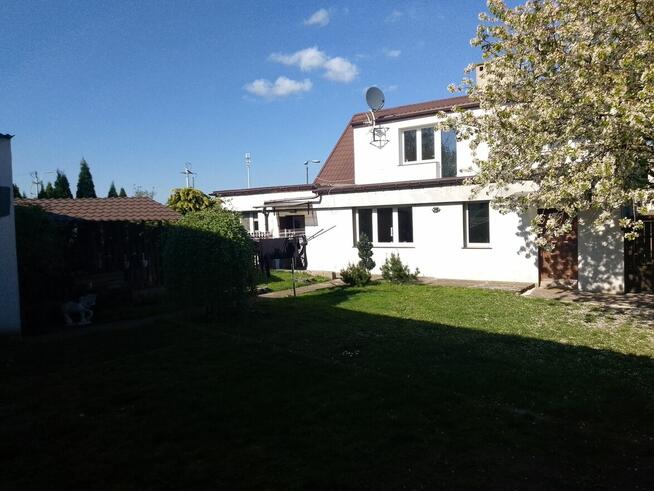 Dom dwumieszkaniowy 200mkw plus mieszkanie 34kw Pyrzyce