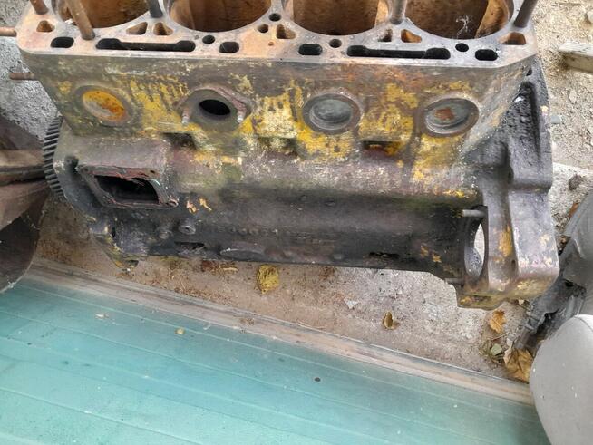 Kupię silnik ursus 385 ursus 330 zetor