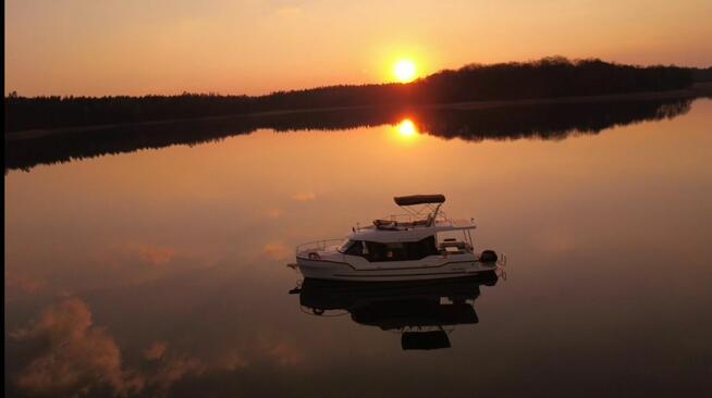 Rejsy po jeziorze Drwęckim