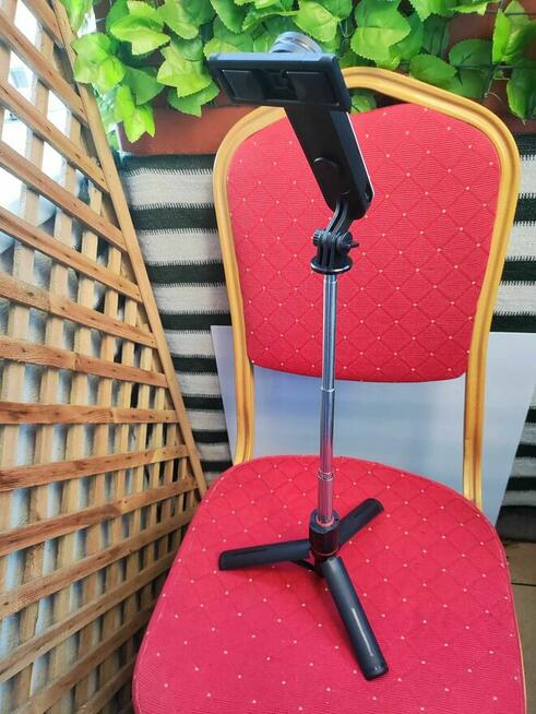 Kijek z lampą pilotem Selfie stick uchwyt telefon smartfon