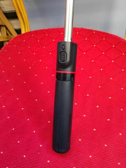 Kijek z lampą pilotem Selfie stick uchwyt telefon smartfon