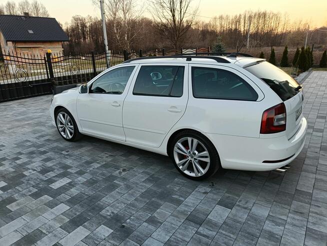 Skoda Octavia biała perła 2.0 TDI DPF RS 2010