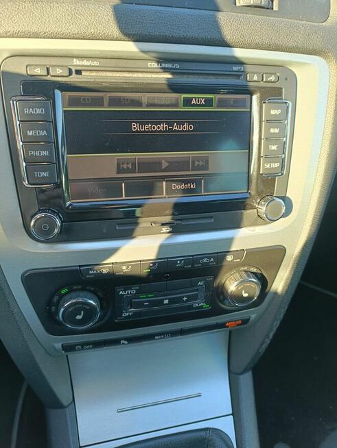 Skoda Octavia biała perła 2.0 TDI DPF RS 2010