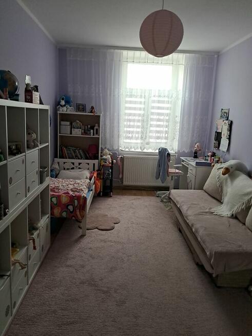 Zamienię duże 3 pokojowe mieszkanie komunalne