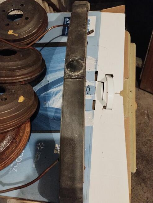 Sprzedam części do malucha 126p