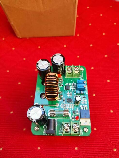 Przetwornica Konwerter DC 10-60V 12-80V 600W Moduł zasilania