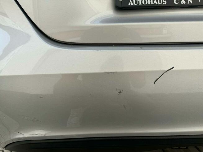 Samochód Mercedes Benz a180