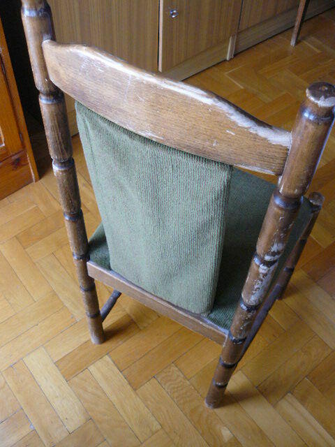 2 krzesla pokojowe, zielone 160 zl