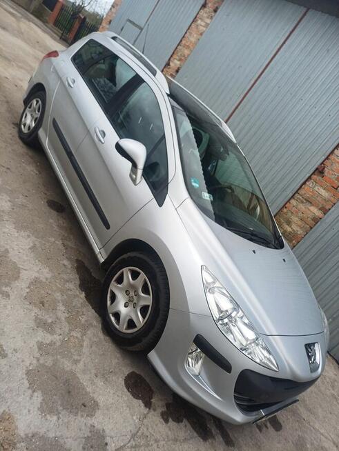 Sprzedam peugota 308 SW z panoramą i hakiem