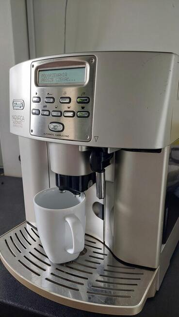 Ekspres do kawy DeLonghi Magnifica- uszkodzony