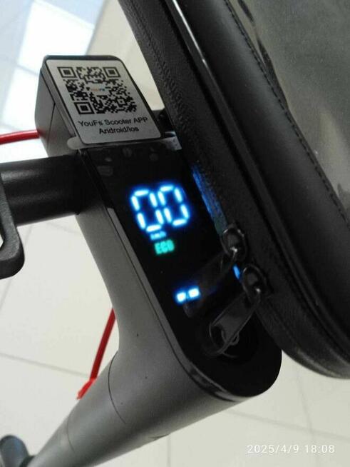 Hulajnoga elektryczna Model: M1 W DOSKONAŁYM STANIE