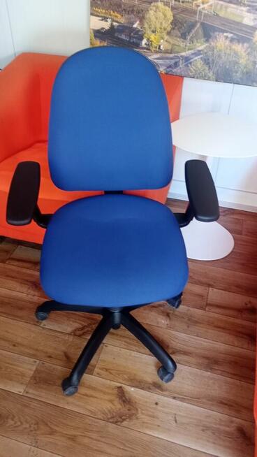 Fotel biurowy obrotowy PROFIM SOLO fotele krzesła biurowe