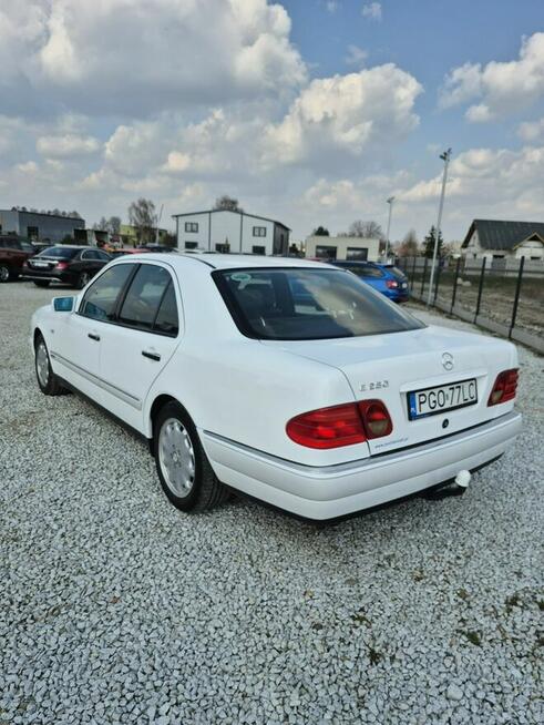 Mercedes E 280 2.8 Benzyna