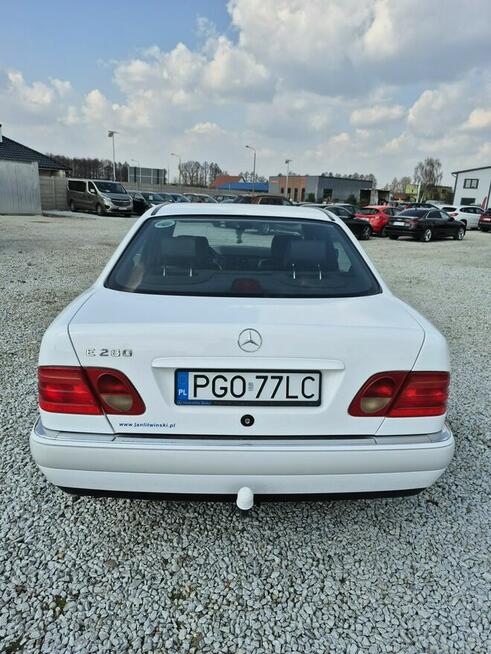 Mercedes E 280 2.8 Benzyna
