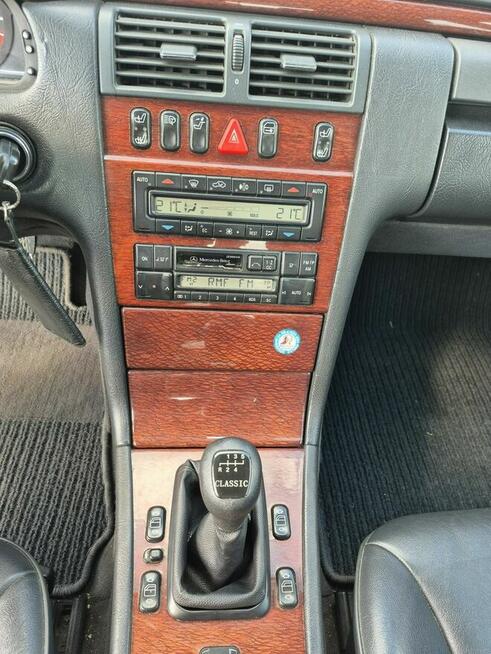 Mercedes E 280 2.8 Benzyna