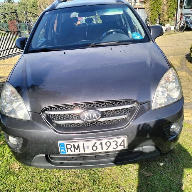 Sprzedam samochód osobowy marki kia carens