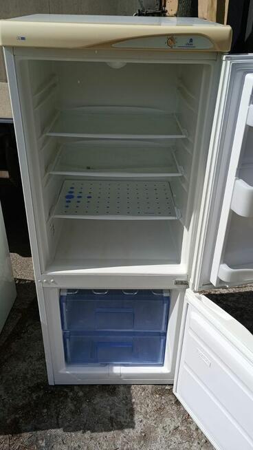 Lodówka Polar z zamrażalnikiem dolnym Biała lodówki do domu