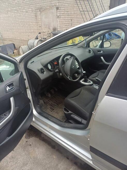 Sprzedam peugota 308 SW z panoramą i hakiem