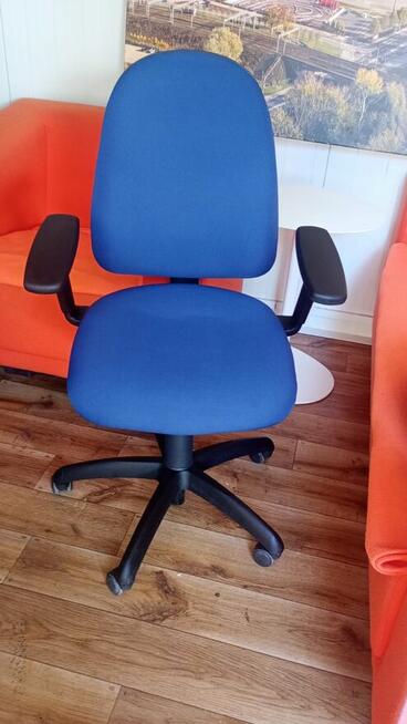 Fotel biurowy obrotowy PROFIM SOLO fotele krzesła biurowe