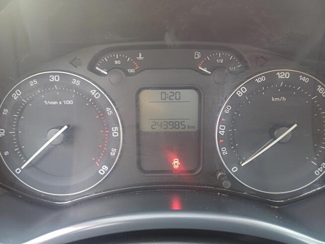 Sprzedam skodę Octavię II