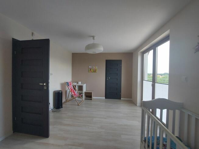 DOM Z ODDZIELNYM MIESZKANIEM - SUŁKOWICE