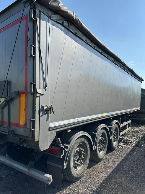 Wynajem naczep wywrotki