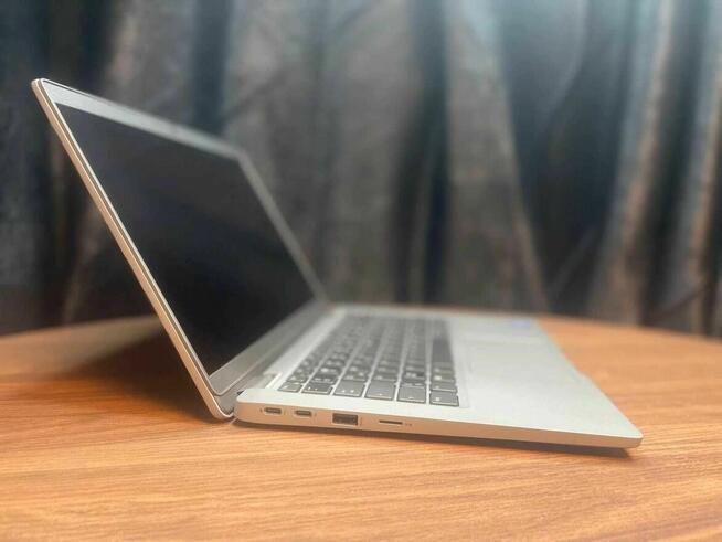 Laptop Dell Latitude 5320 13,3 i5-11 16GB 512SSD Win 11 Pro