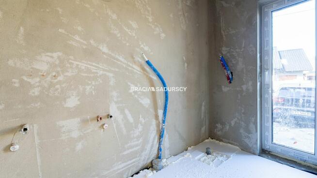 Dom Niepołomice Podgrabie, Błonie