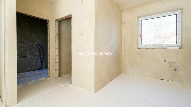 Dom Niepołomice Podgrabie, Błonie